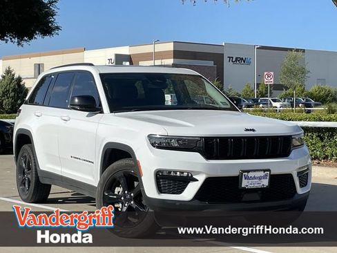 Used 2024 Jeep Grand Cherokee Limited w/ Black Appearance Package RWD image 1