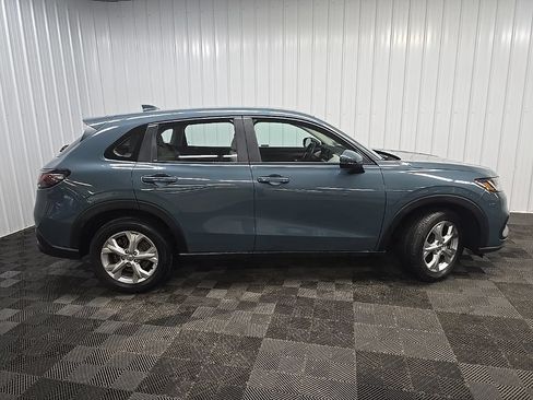 Used 2024 Honda HR-V LX image 2