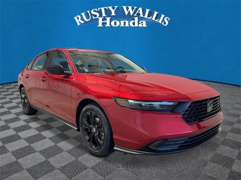 New 2025 Honda Accord SE image 1