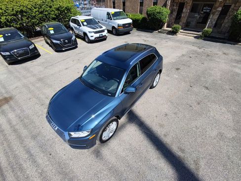 Used 2018 Audi Q5 Prestige w/ Prestige Package image 19