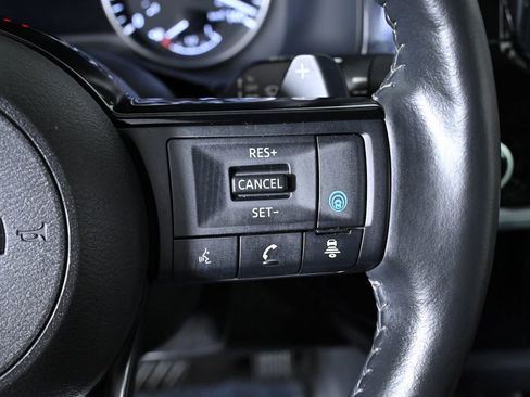 Certified 2024 Nissan Pathfinder SL image 14