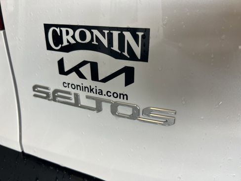 New 2026 Kia Seltos SX w/ SX Sunroof Package image 8