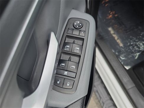 Used 2022 RAM 1500 Big Horn image 17