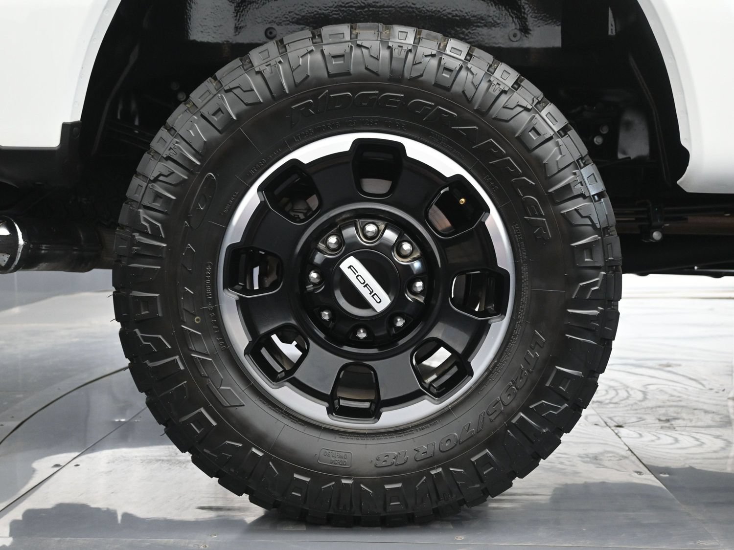 Used 2026 Ford F250 Platinum AWD/4WD image 18