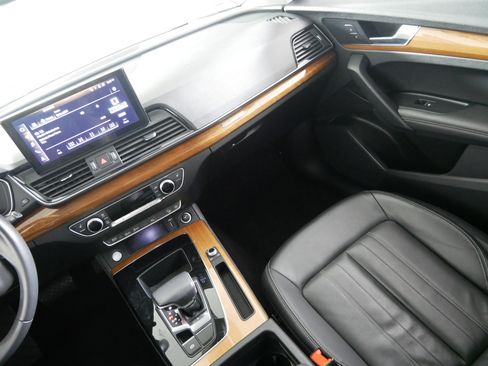 Used 2022 Audi Q5 2.0T Premium Plus image 11