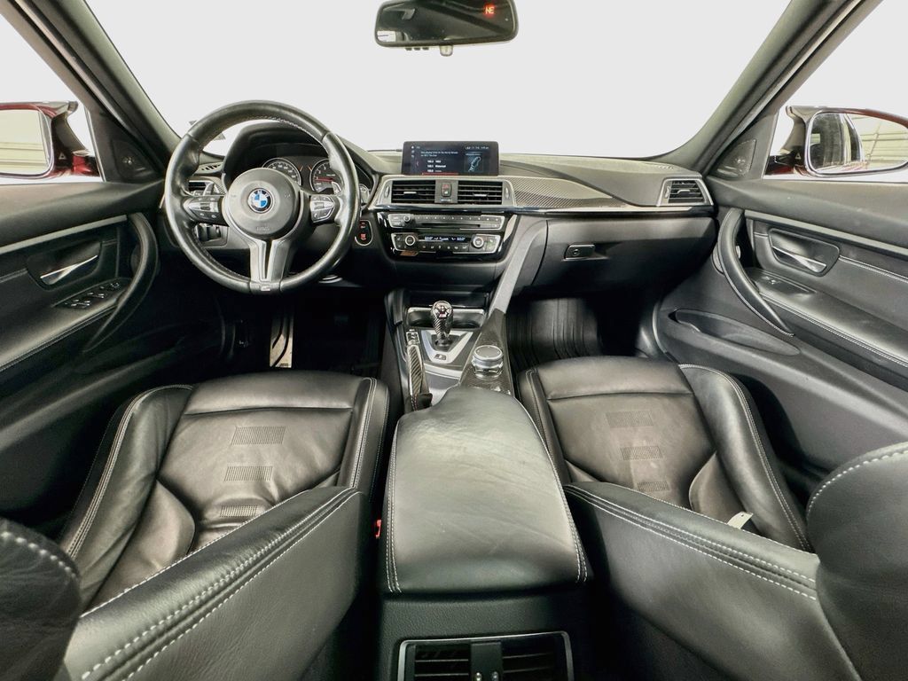 Used 2018 BMW M3 RWD image 35
