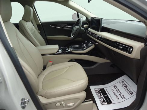 Used 2023 Lincoln Nautilus Reserve w/ Equipment Group 201A AWD/4WD image 26