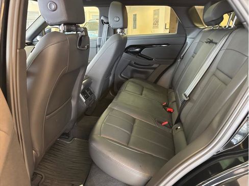 Used 2024 Land Rover Range Rover Evoque Dynamic SE image 14