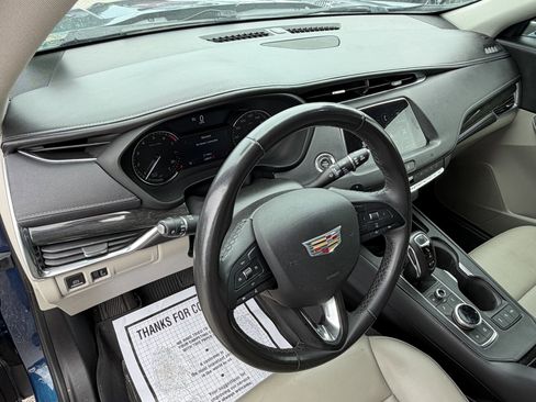 Used 2019 Cadillac XT4 Premium Luxury FWD image 20
