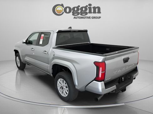 New 2026 Toyota Tacoma SR5 AWD/4WD image 12