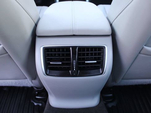 Used 2015 Acura TLX w/ Technology Package FWD image 25