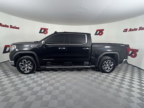 Used 2024 GMC Sierra 1500 SLT w/ SLT Premium Plus Package image 3