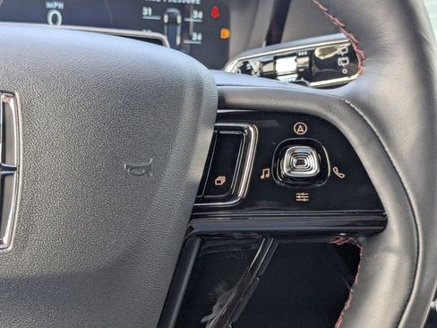 New 2025 Lincoln Corsair Reserve w/ Equipment Group 202A image 29