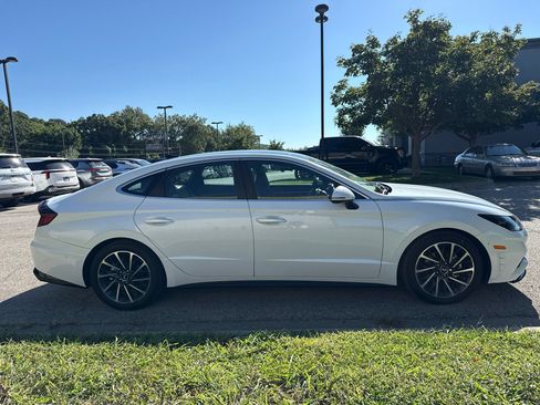 Used 2020 Hyundai Sonata Limited FWD image 4