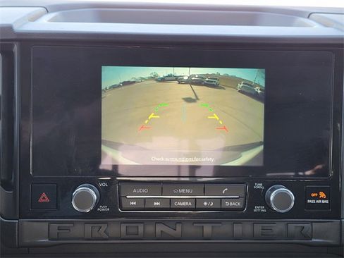Used 2025 Nissan Frontier S image 13