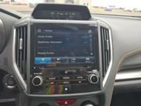 Used 2023 Subaru Crosstrek 2.5i Limited w/ Moonroof Package image 10