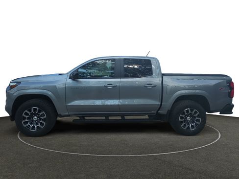 Used 2024 Chevrolet Colorado Z71 w/ Z71 Convenience Package 2 AWD/4WD image 2