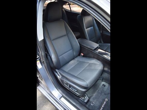 Used 2016 Lexus ES 350 w/ Navigation System Package FWD image 34