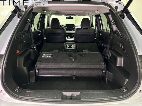 Used 2024 Mitsubishi Outlander Ralliart image 14