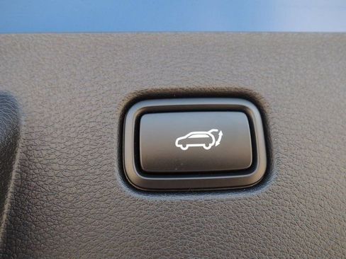 New 2026 Kia Sportage EX w/ EX Panorama Roof Package image 38