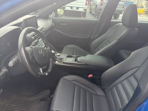 Used 2022 Lexus IS 350 F Sport image 5