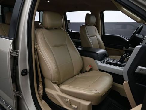 Used 2017 Ford F150 Lariat AWD/4WD image 30