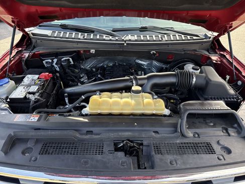 Used 2021 Ford Expedition XLT image 45