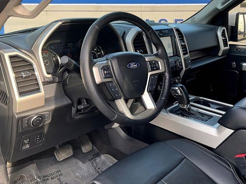 Used 2019 Ford F150 Lariat w/ Trailer Tow Package image 17