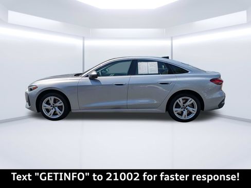 Used 2025 Audi A5 2.0T Premium Plus w/ Premium Plus AWD/4WD image 2