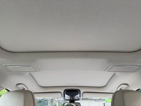 Used 2018 BMW 750i xDrive AWD/4WD image 32