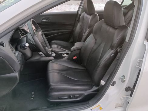 Used 2020 Acura ILX image 12
