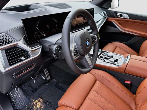 New 2027 BMW X7 xDrive40i w/ Executive Package AWD/4WD image 28