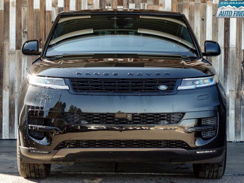 Used 2025 Land Rover Range Rover Sport SE image 6