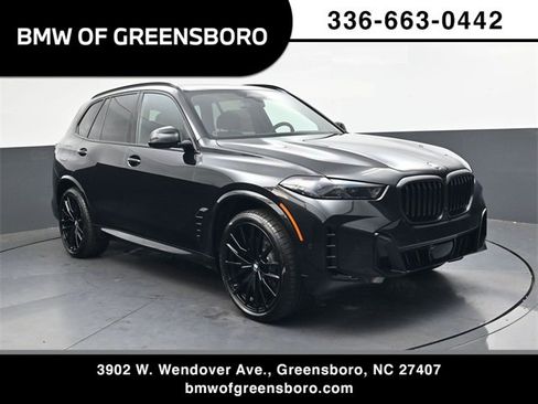 New 2026 BMW X5 xDrive40i w/ M Sport Package image 1