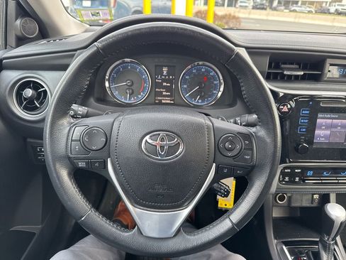 Used 2019 Toyota Corolla SE image 34