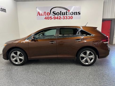 Used 2013 Toyota Venza XLE image 4