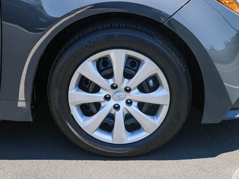 Certified 2025 Toyota Corolla LE FWD image 17
