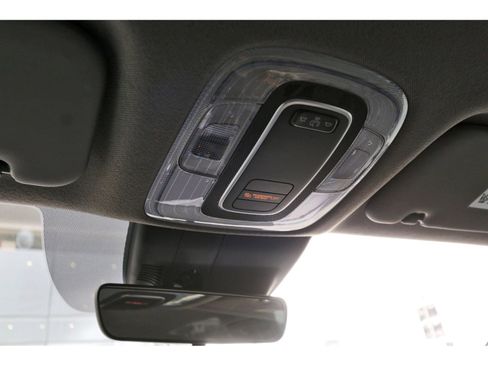 Certified 2025 Hyundai Elantra Sport image 23