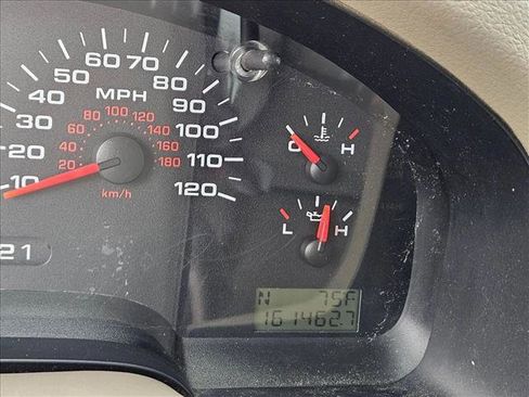 Used 2007 Ford F150 XLT image 14