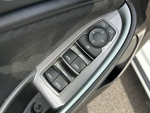 Used 2024 Chevrolet Malibu LT image 23