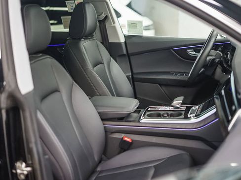 Used 2022 Audi Q8 Premium Plus image 18