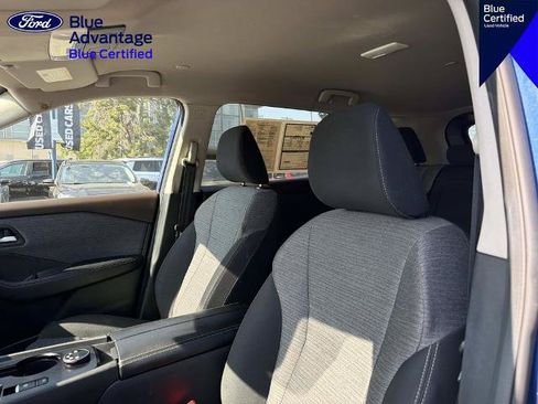 Used 2023 Nissan Rogue SV AWD/4WD image 19