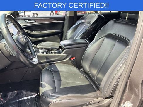 Certified 2021 Jeep Grand Cherokee L Limited AWD/4WD image 8