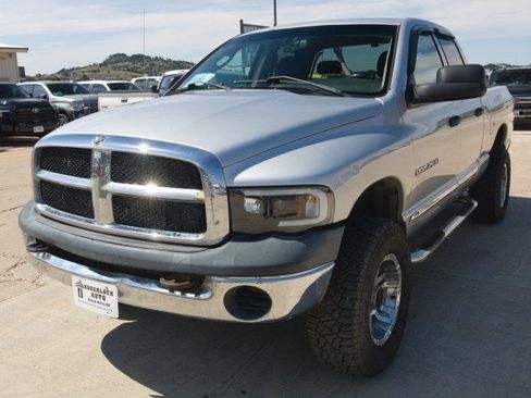 Used 2004 Dodge Ram 2500 Truck SLT w/ Trailer Tow Group AWD/4WD image 2