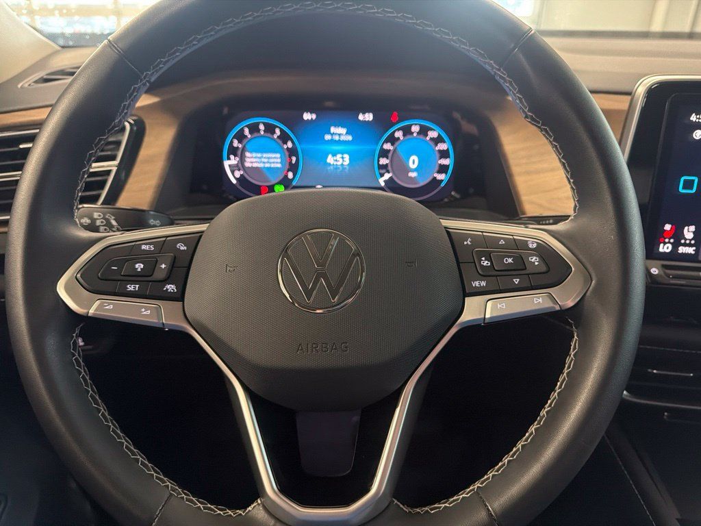 Used 2024 Volkswagen Atlas SE AWD/4WD image 84