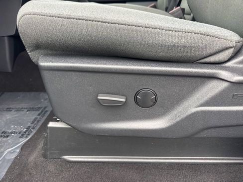 Used 2024 Ford F150 XLT w/ Tow/Haul Package image 18