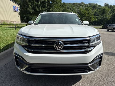 Used 2022 Volkswagen Atlas SEL R-Line AWD/4WD image 2