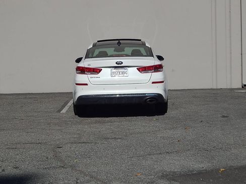 Used 2019 Kia Optima LX w/ LX Premium Package FWD image 5