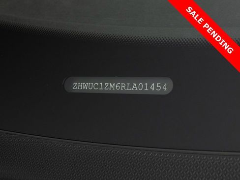 Used 2024 Lamborghini Revuelto AWD/4WD image 59