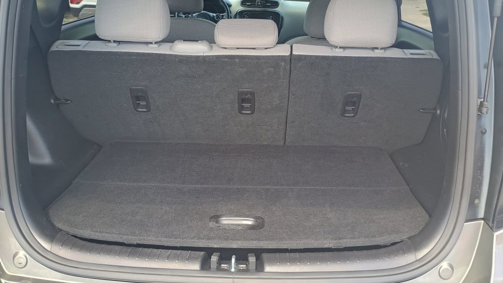 Used 2018 Kia Soul FWD image 22
